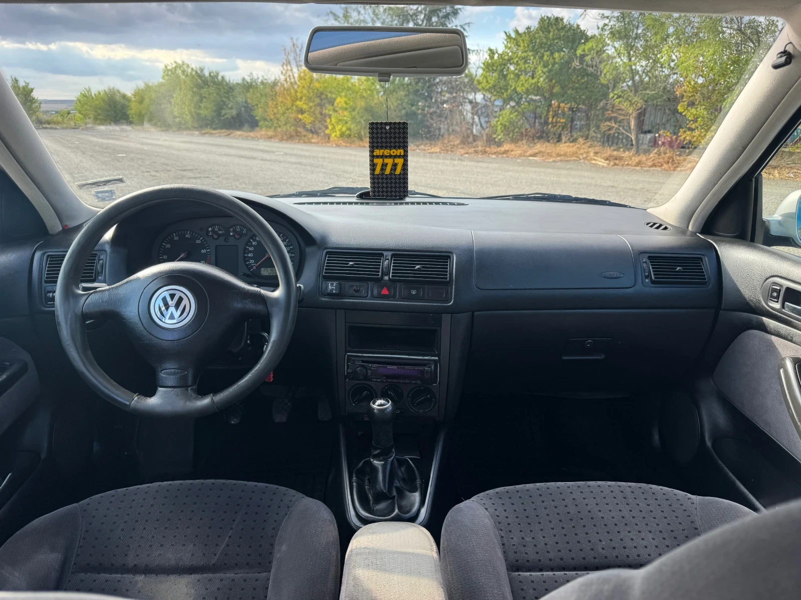 VW Golf 1.6 101к.с. - изображение 7