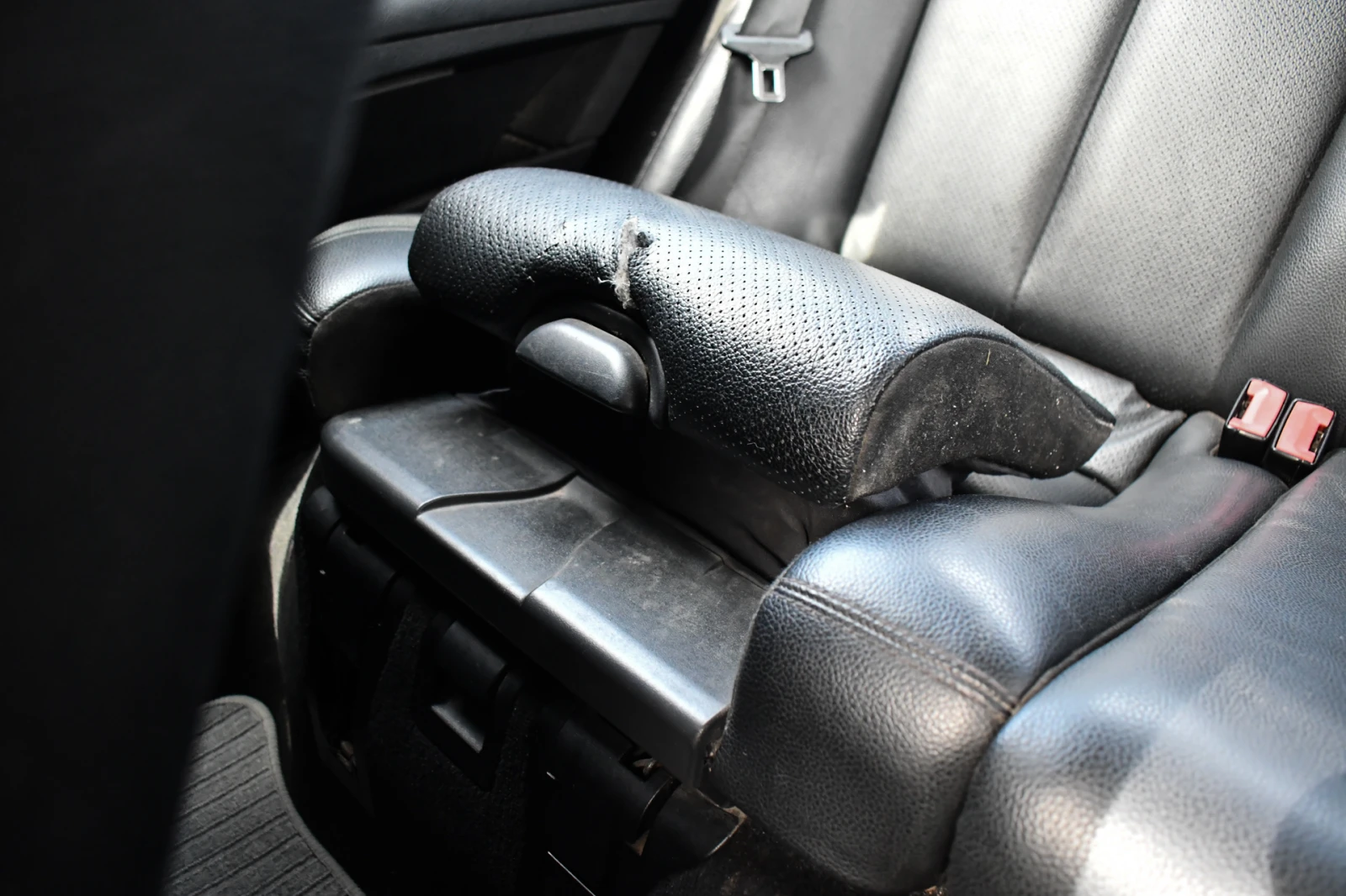 Mercedes-Benz E 200 NGT . | Mobile.bg   12