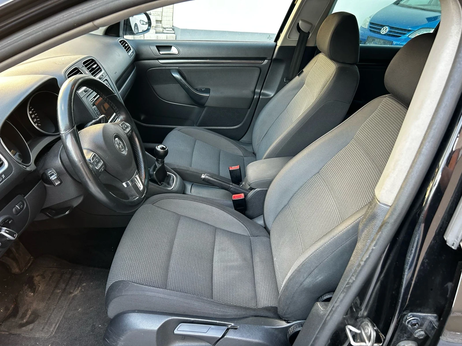 VW Golf  - изображение 10