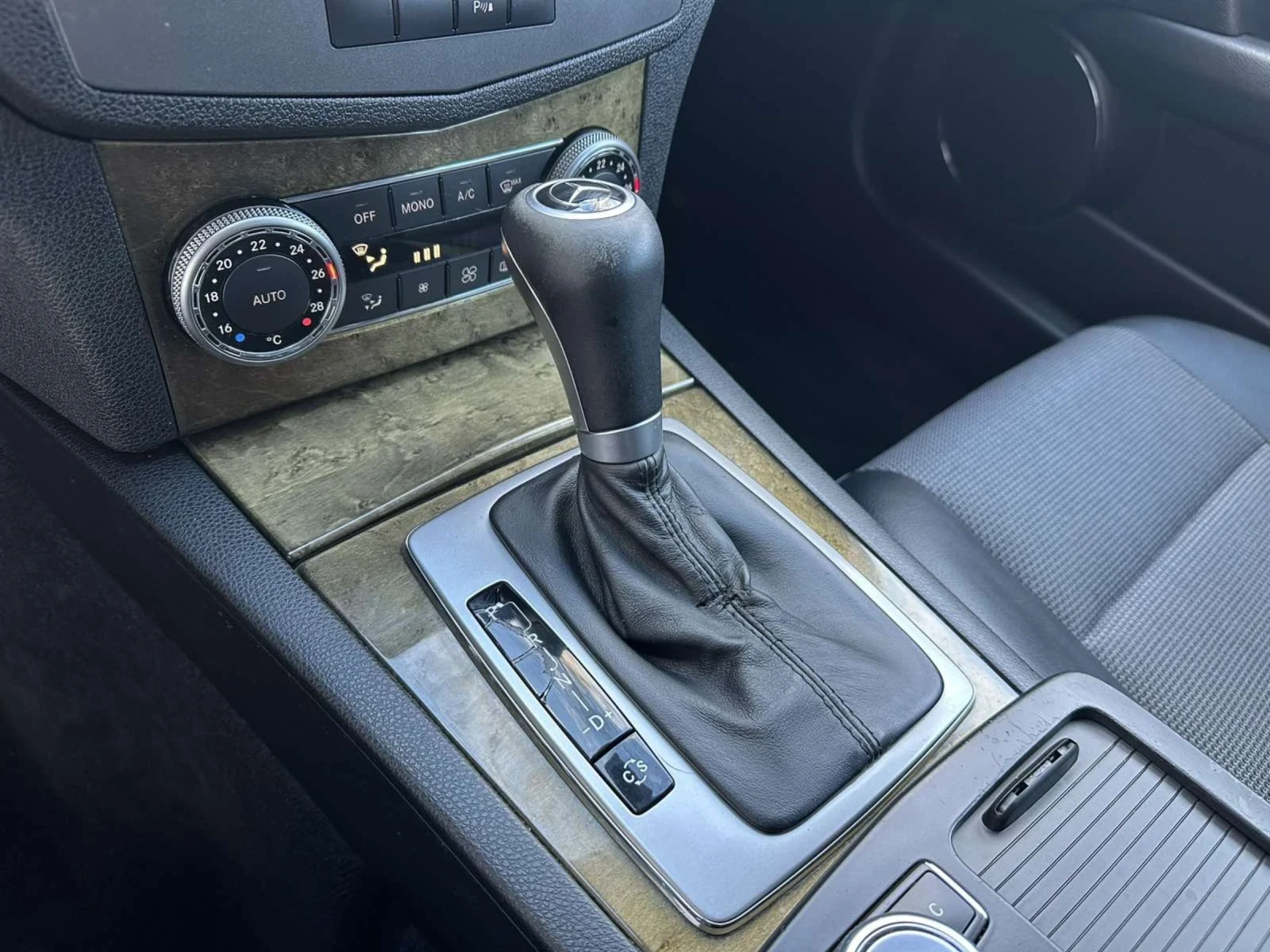 Mercedes-Benz C 350 CDI / 4-MATIC / ���������  | Mobile.bg � ����������� 14