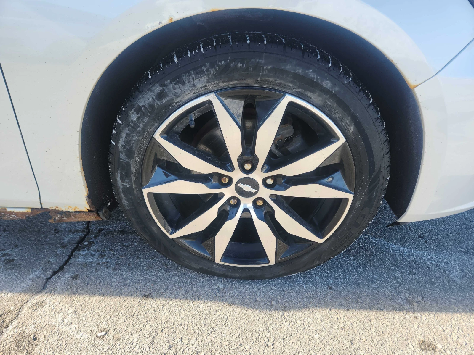 Chevrolet Malibu 1.5L 4cyl FWD - изображение 6