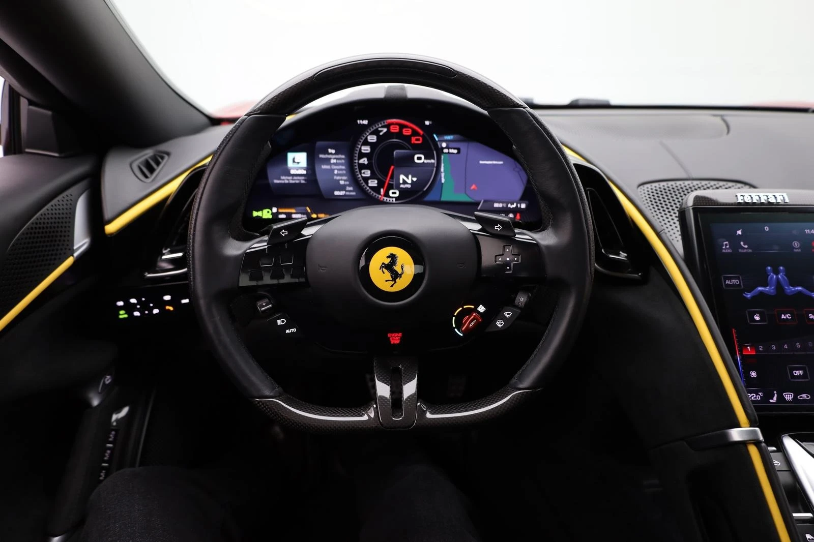 Ferrari Roma SPIDER/CERAMIC/CARBON/CAMERA/, снимка 11 - Автомобили и джипове - 53823368