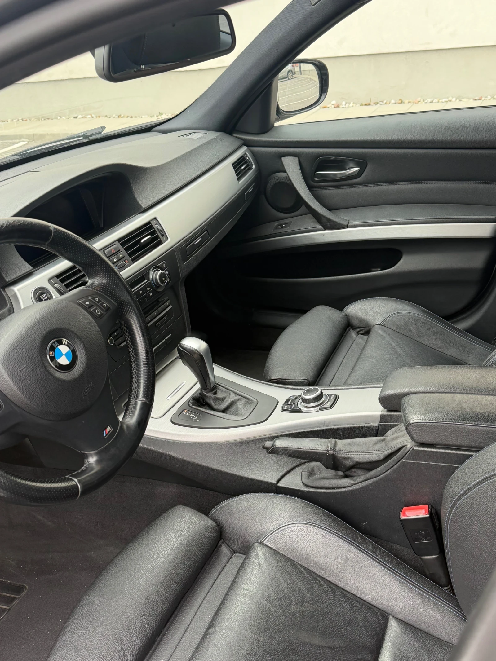 BMW 335 Edition, снимка 9 - Автомобили и джипове - 53915255