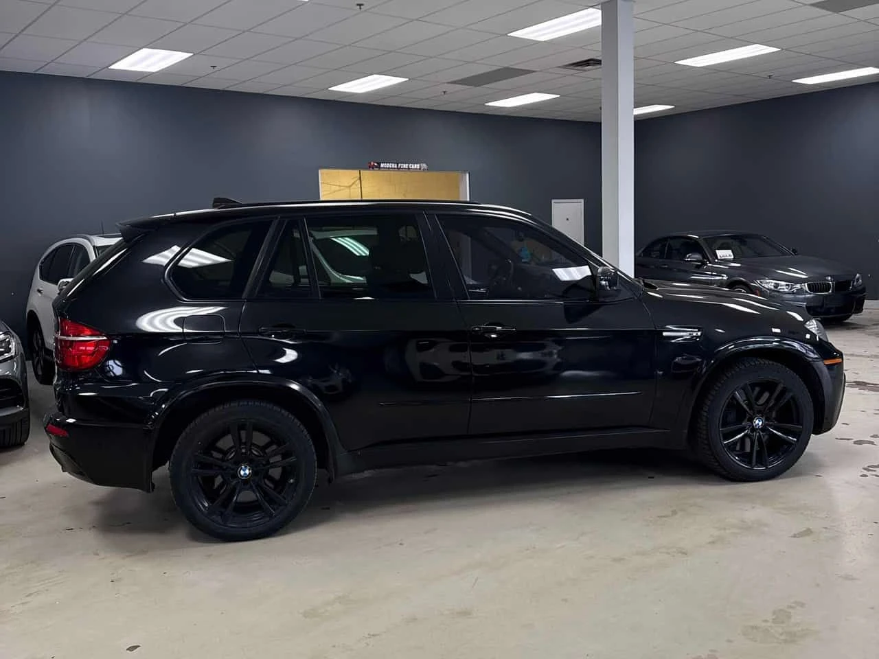 BMW X5M * AWD 4DR * ПОДГРЕВ * КЛИП НА МОТОРА, снимка 4 - Автомобили и джипове - 53994300
