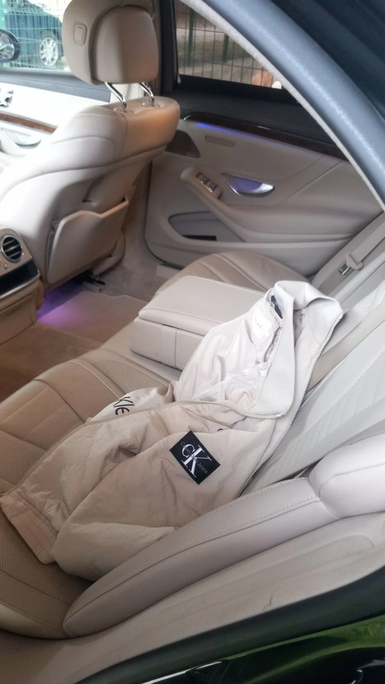 Mercedes-Benz S 500 Maybah, снимка 8 - Автомобили и джипове - 54224289