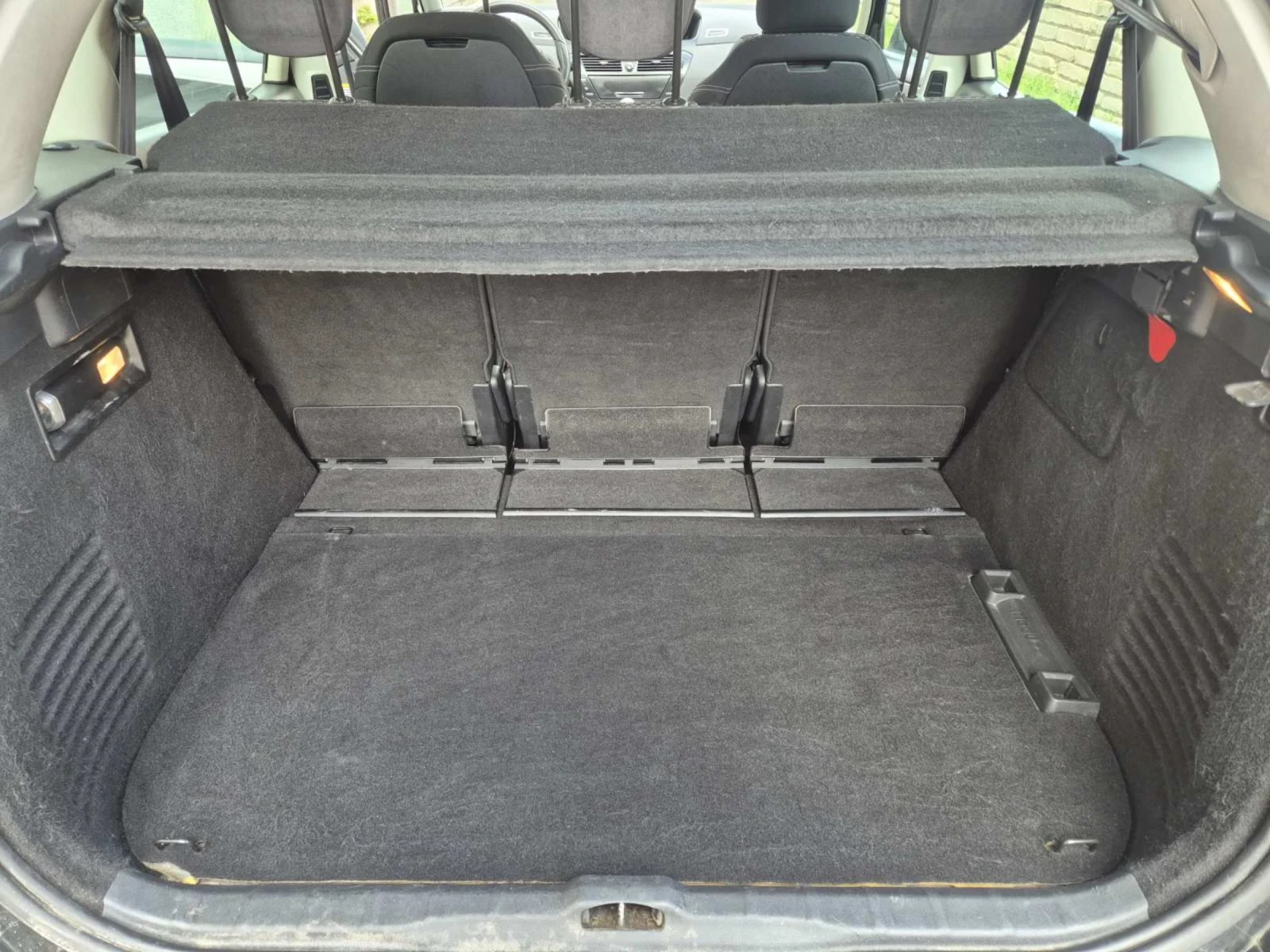 Citroen C4 Picasso 1.6 HDI, снимка 10 - Автомобили и джипове - 54296441