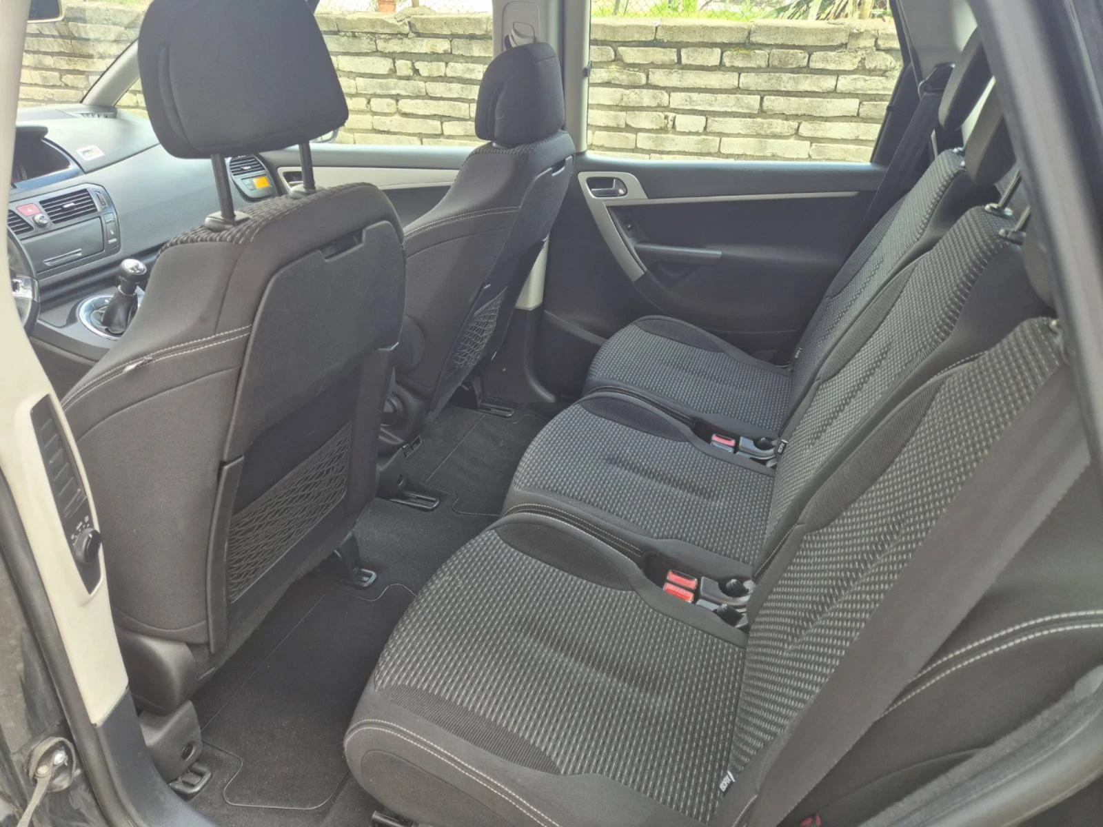 Citroen C4 Picasso 1.6 HDI, снимка 13 - Автомобили и джипове - 54296441