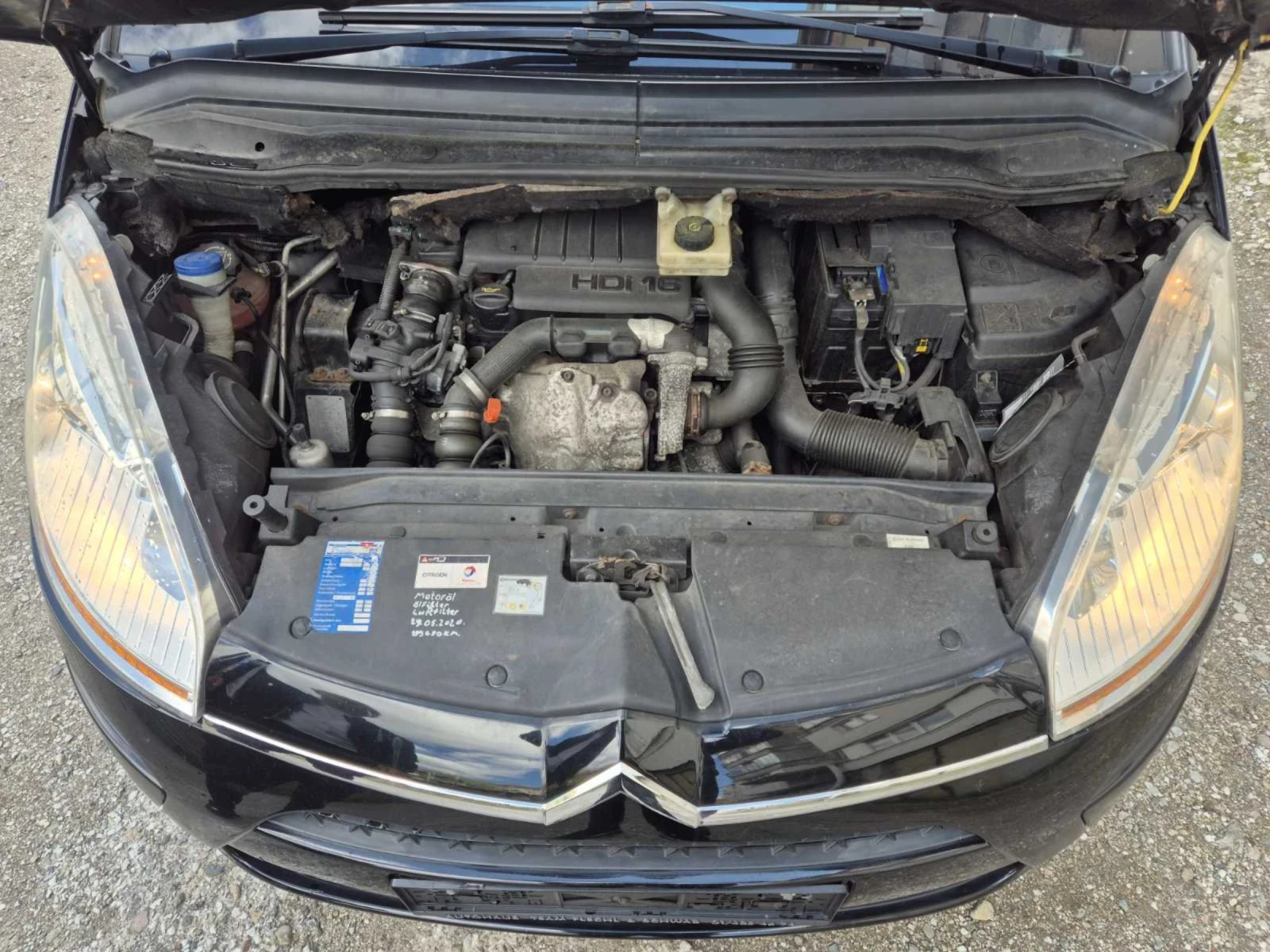Citroen C4 Picasso 1.6 HDI, снимка 16 - Автомобили и джипове - 54296441