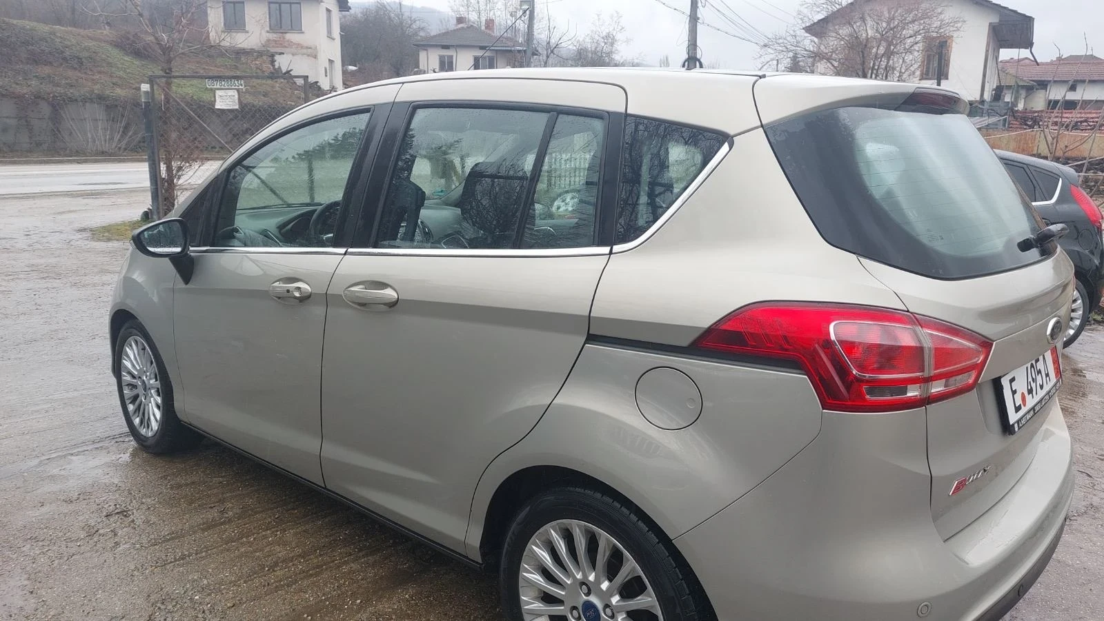 Ford B-Max 1.6D, снимка 4 - Автомобили и джипове - 54732272