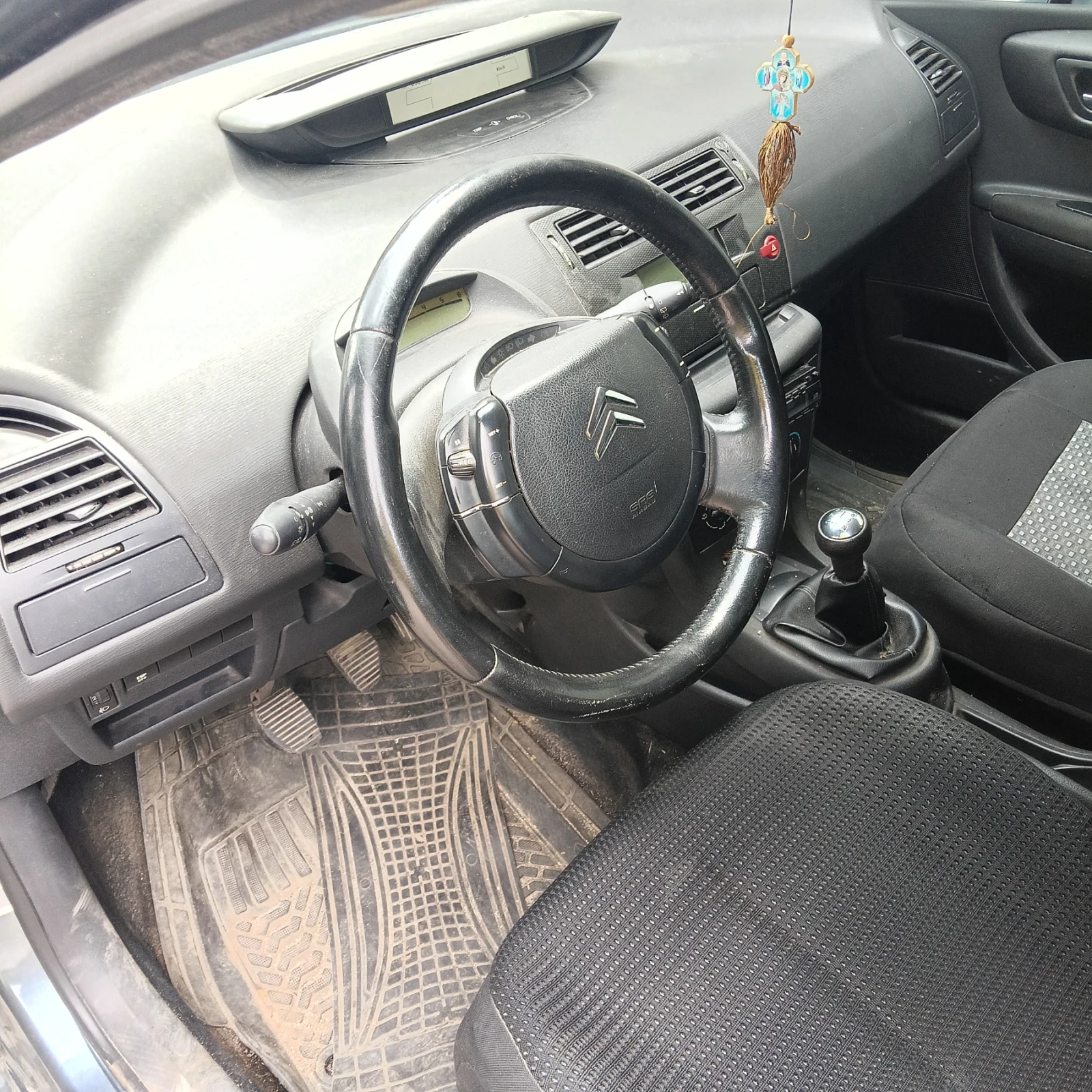 Citroen C4, снимка 7 - Автомобили и джипове - 54810333