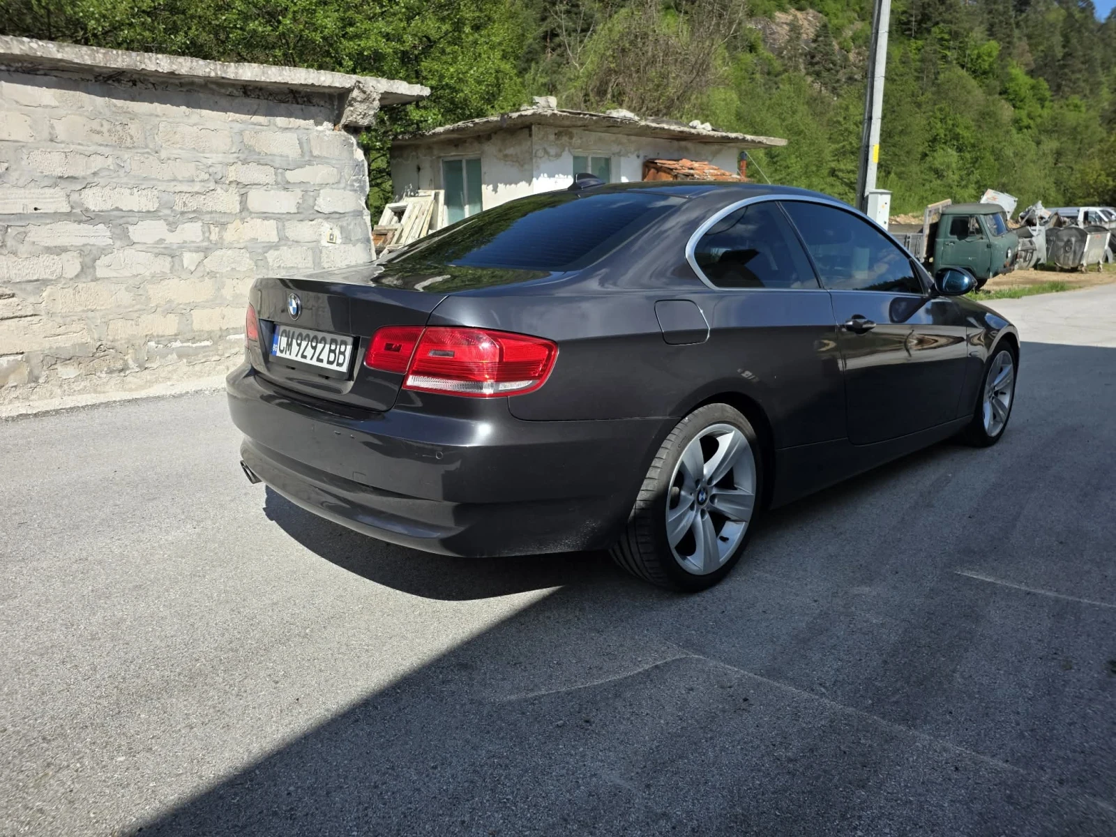 BMW 330, снимка 5 - Автомобили и джипове - 55071467