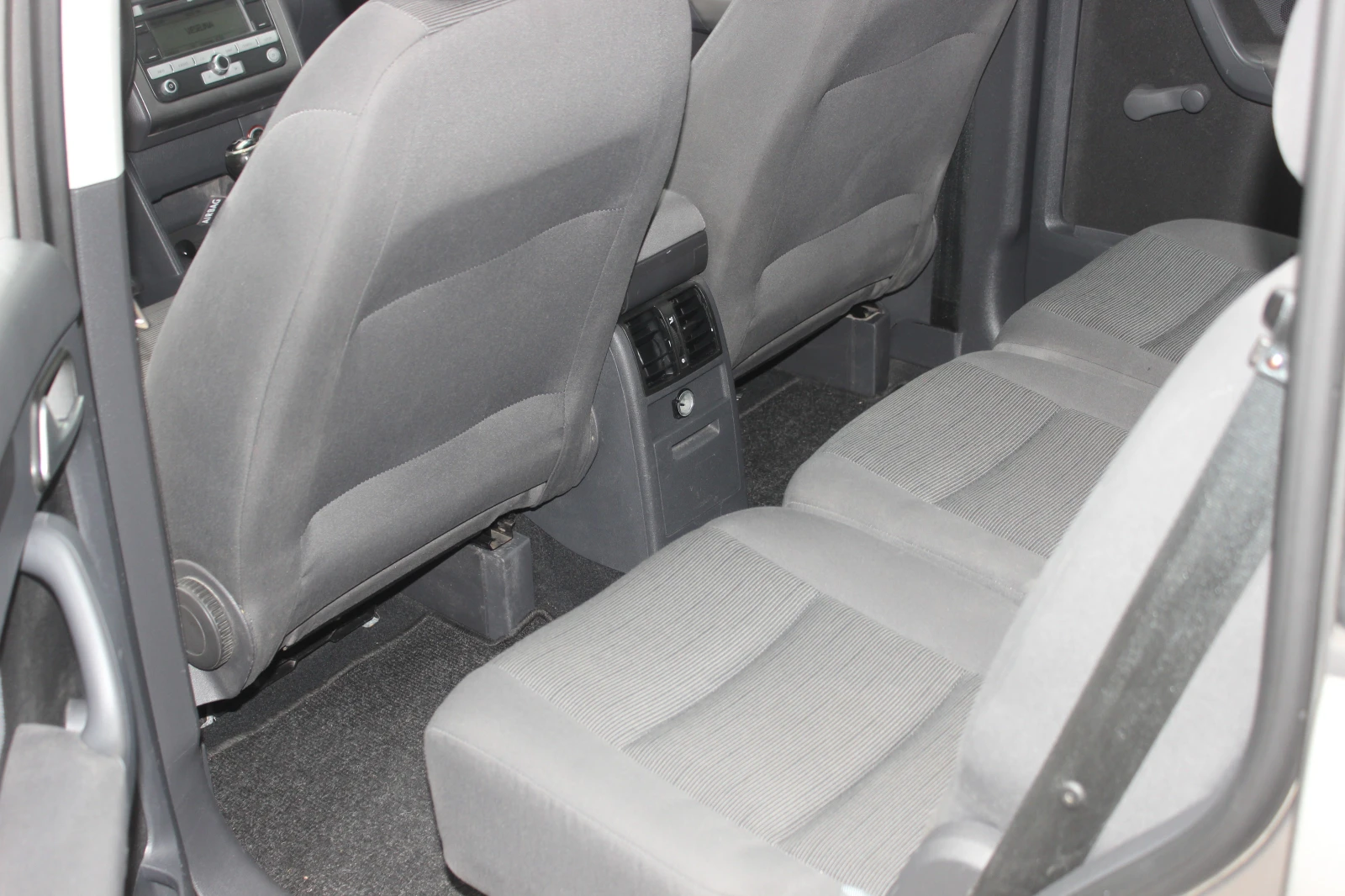 VW Touran | Mobile.bg � ����������� 8