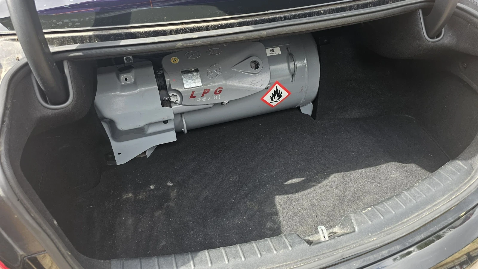 Kia K7 3000 куб. V6, снимка 15 - Автомобили и джипове - 55415602