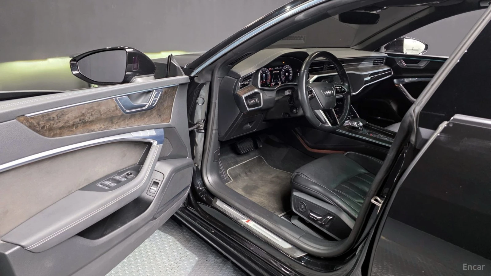 Audi A7 55 TFSI QUATTRO PREMIUM, снимка 8 - Автомобили и джипове - 55468223