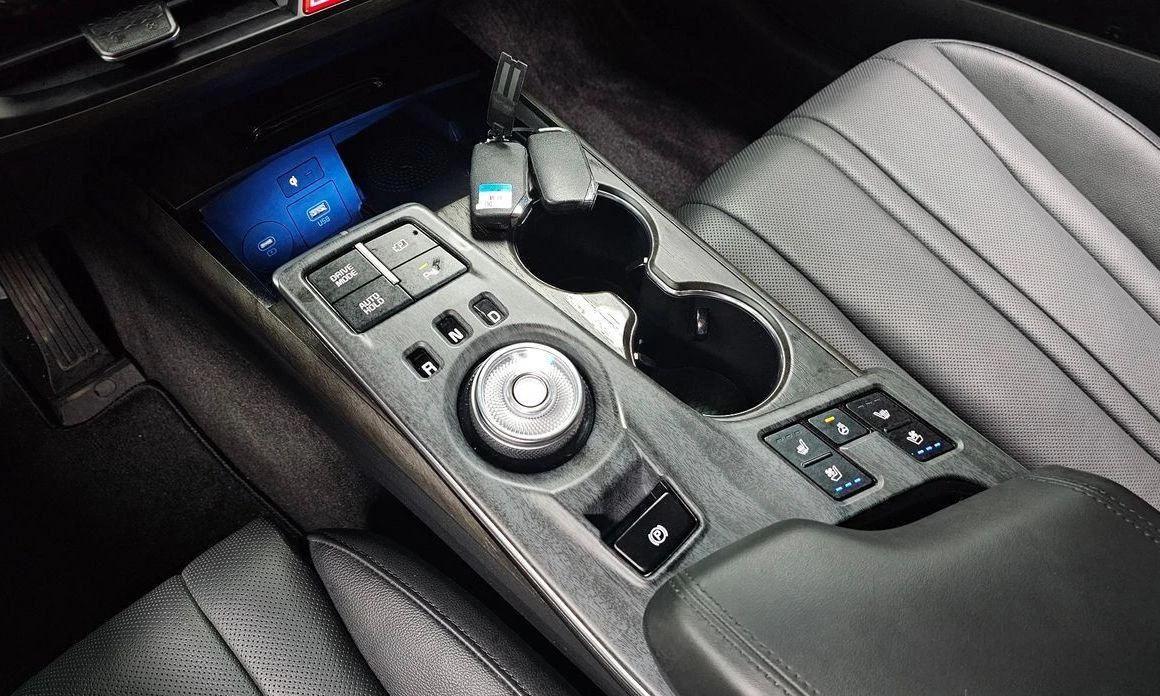Kia K8 3.5 LPG 2WD Prestige  * koreiskikoli.bg * , снимка 9 - Автомобили и джипове - 55940498