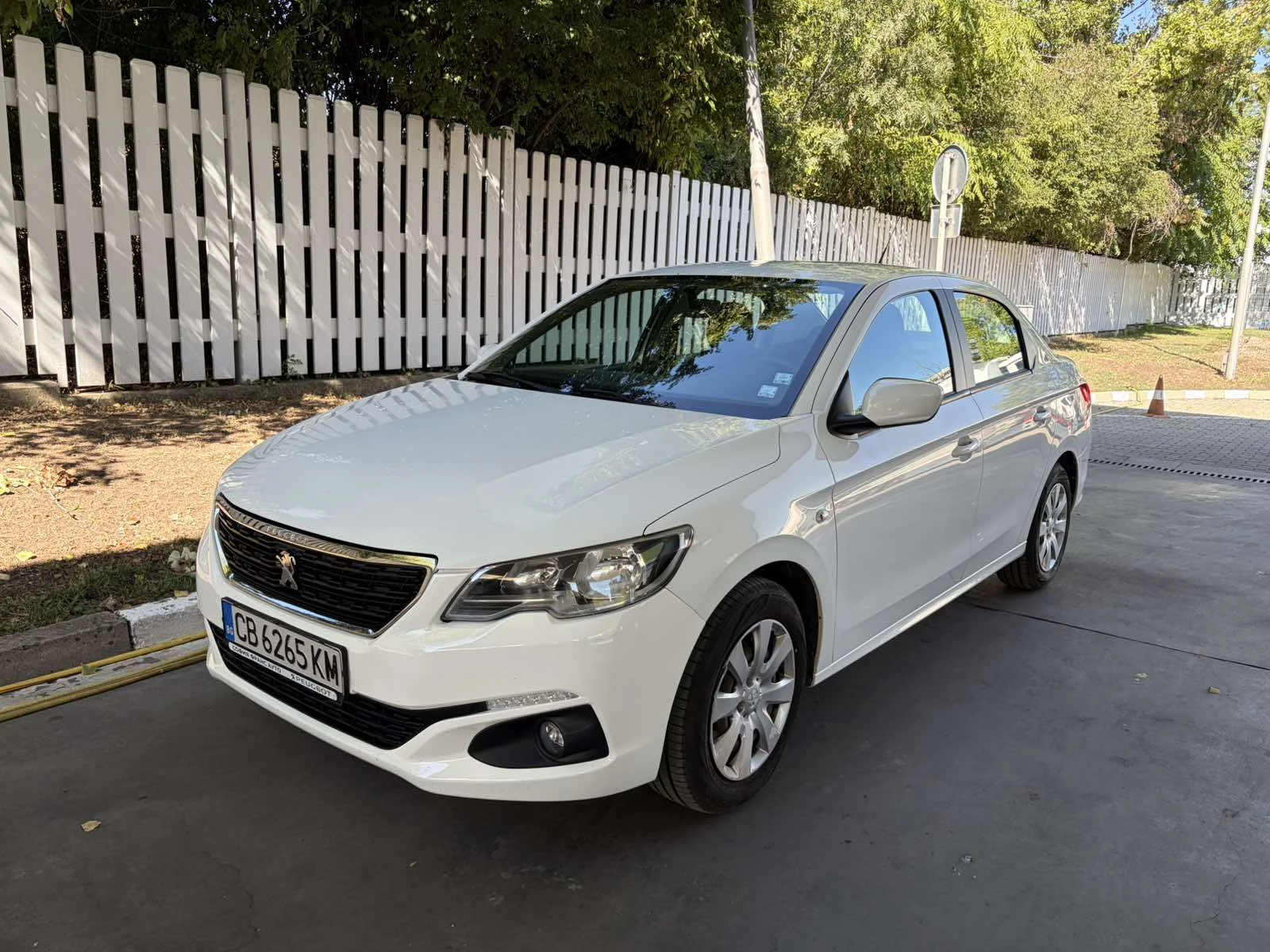 Peugeot 301 1.2, снимка 8 - Автомобили и джипове - 56279360