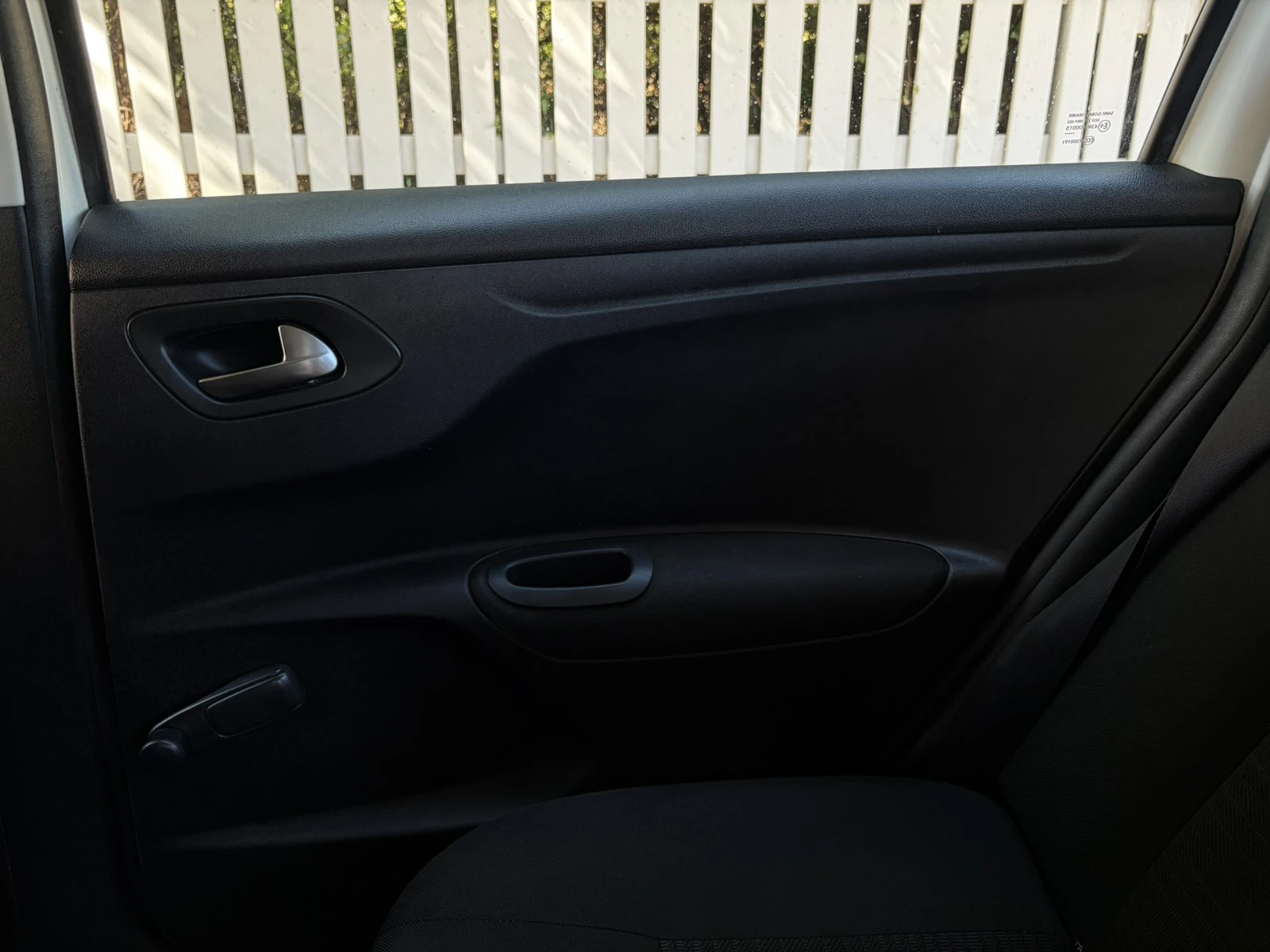 Peugeot 301 1.2, снимка 17 - Автомобили и джипове - 56279360
