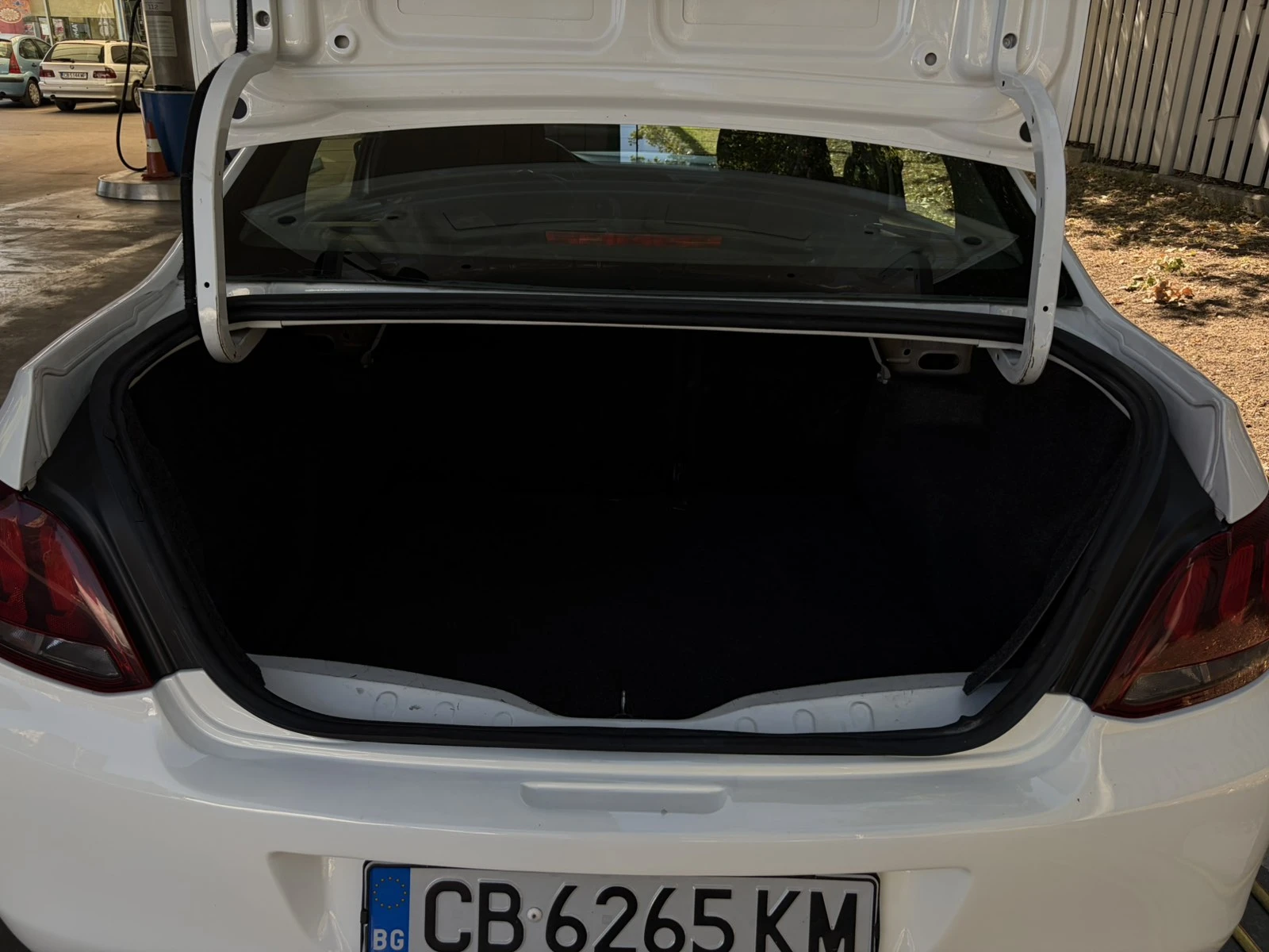 Peugeot 301 1.2, снимка 14 - Автомобили и джипове - 56279360