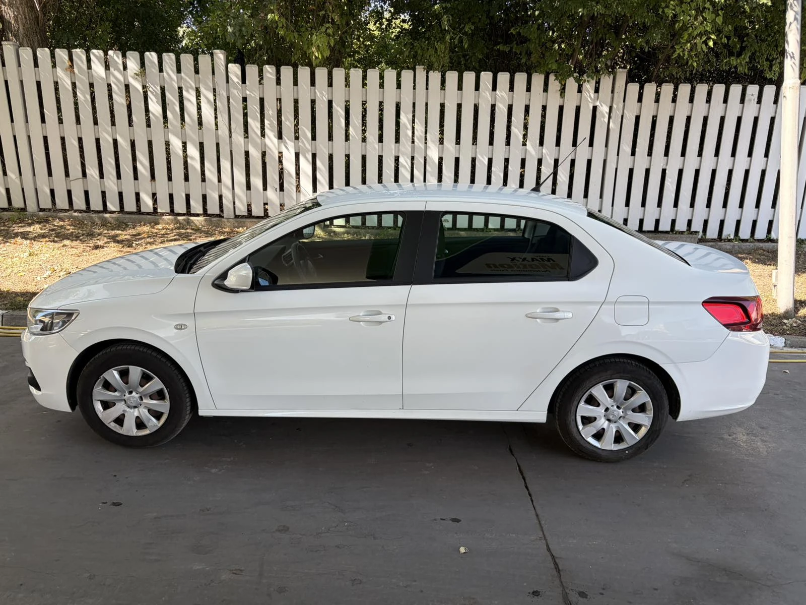Peugeot 301 1.2, снимка 4 - Автомобили и джипове - 56279360