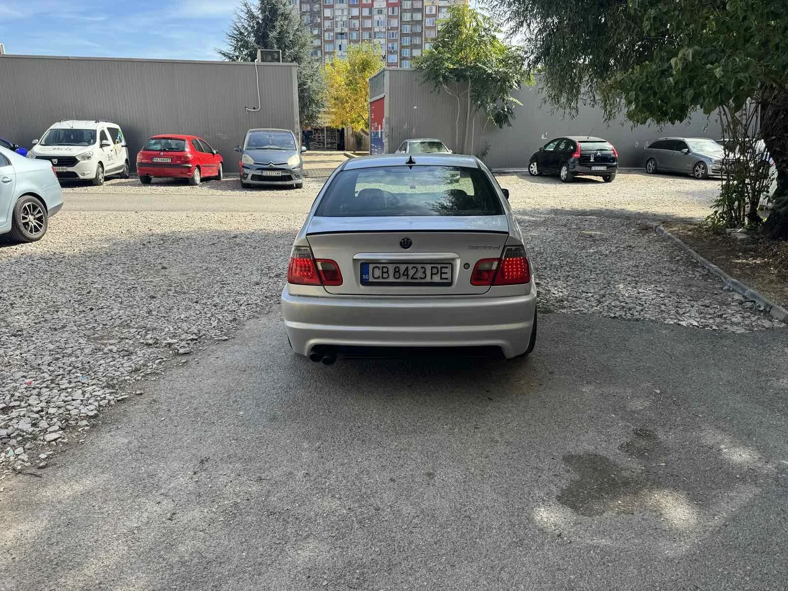 BMW 320, снимка 3 - Автомобили и джипове - 56294027