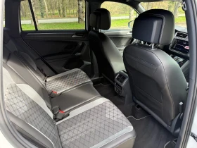VW Tiguan 2.0TDI* 4MOTION* 3xR-LINE* ЛИЗИНГ* IQ* DIST* CAM* , снимка 11