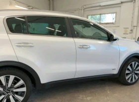 Kia Sportage 2.0CRDI* Platinum* Дистроник* Обдухване* JBL* Пано, снимка 5