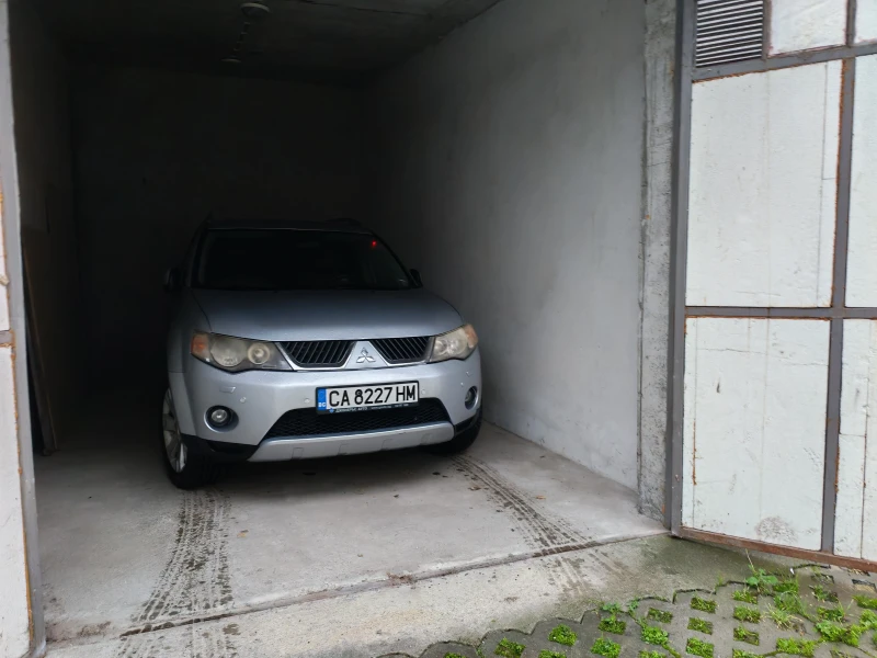 Mitsubishi Outlander 2.2 DID, снимка 15 - Автомобили и джипове - 52386227