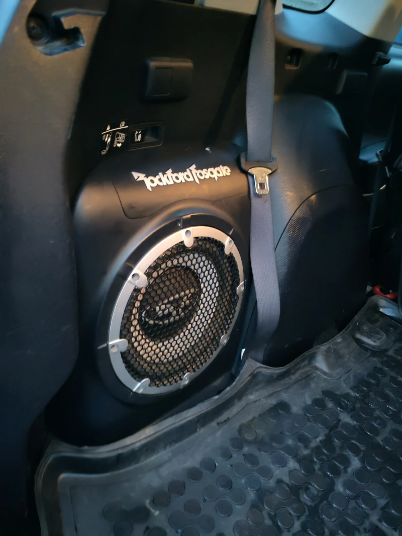 Mitsubishi Outlander 2.2 DID, снимка 13 - Автомобили и джипове - 52386227