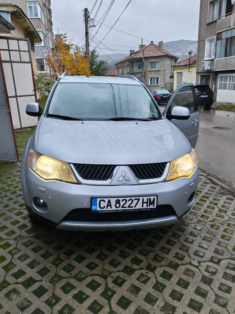 Mitsubishi Outlander 2.2 DID, снимка 14 - Автомобили и джипове - 52386227