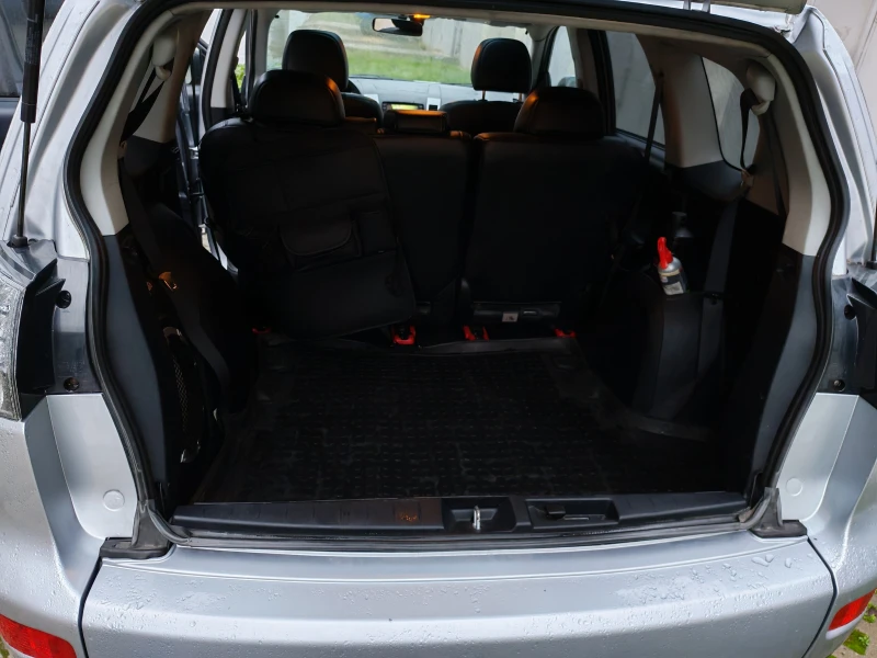 Mitsubishi Outlander 2.2 DID, снимка 10 - Автомобили и джипове - 52386227