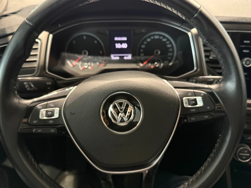 VW T-Roc Style 1.6 tdi 115hp, снимка 4 - Автомобили и джипове - 53370754