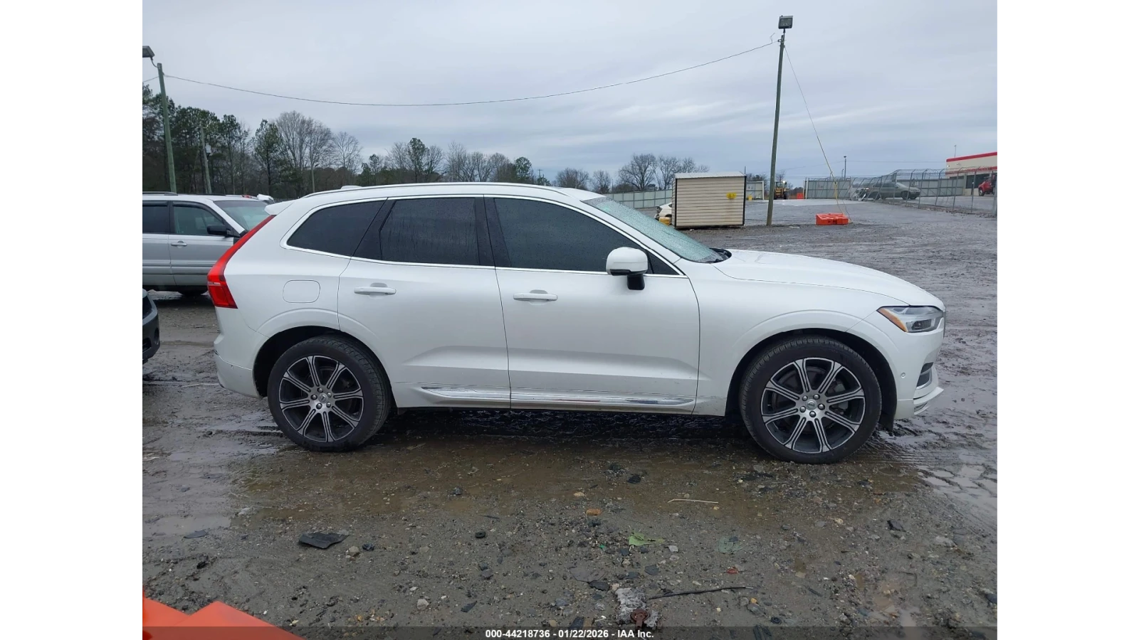 Volvo XC60 КОЖА* ПОДГРЕВ* ПАРКТРОНИК* НАВИ*  - изображение 4