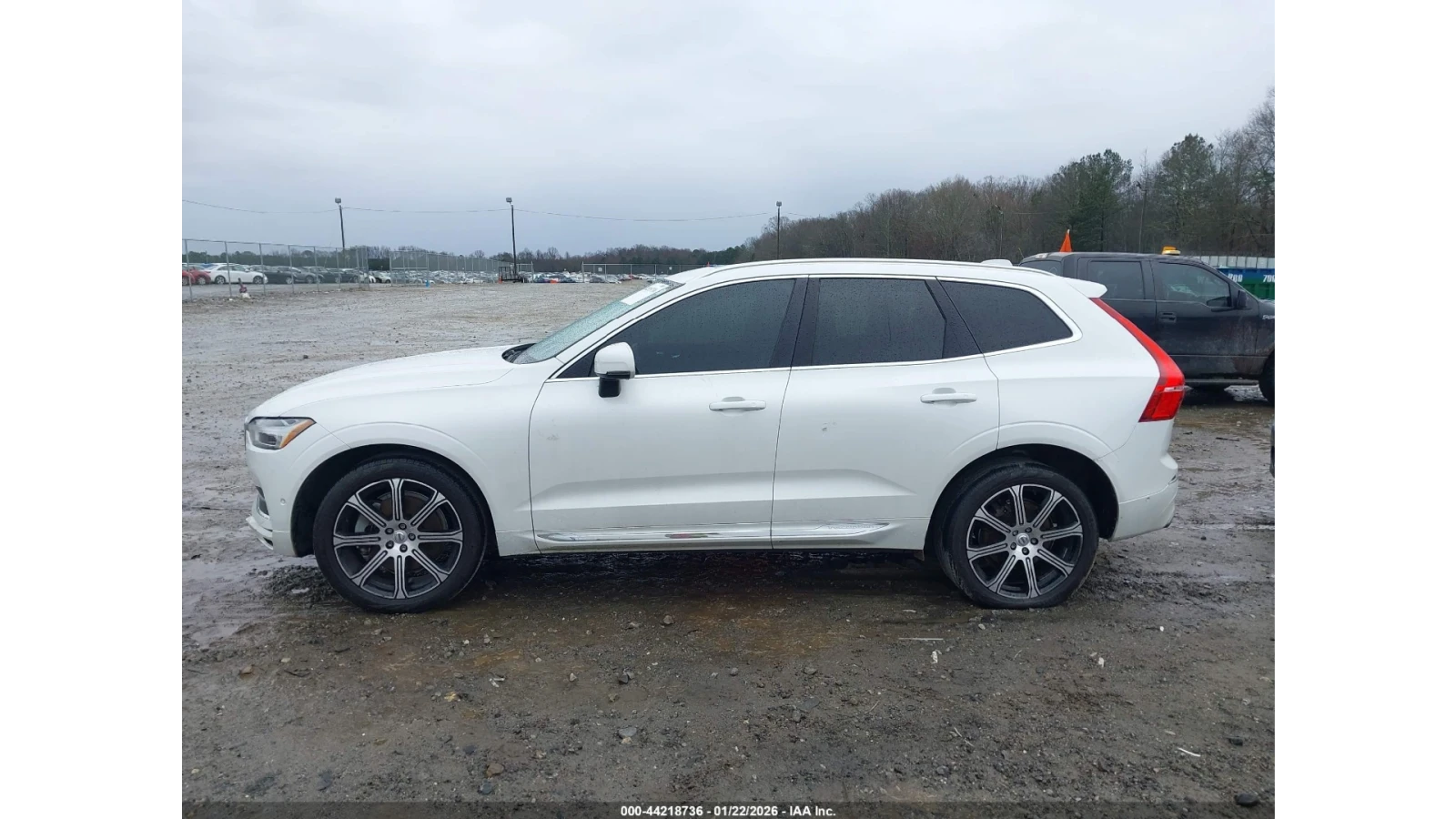Volvo XC60 КОЖА* ПОДГРЕВ* ПАРКТРОНИК* НАВИ*  - изображение 3