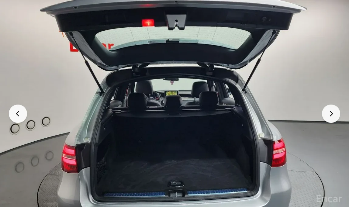 Mercedes-Benz GLC 43 AMG 4MATIC* BURMESTER* 360 CAM* PANORAMA* ОБДУХВАНЕ* , снимка 15 - Автомобили и джипове - 53800673