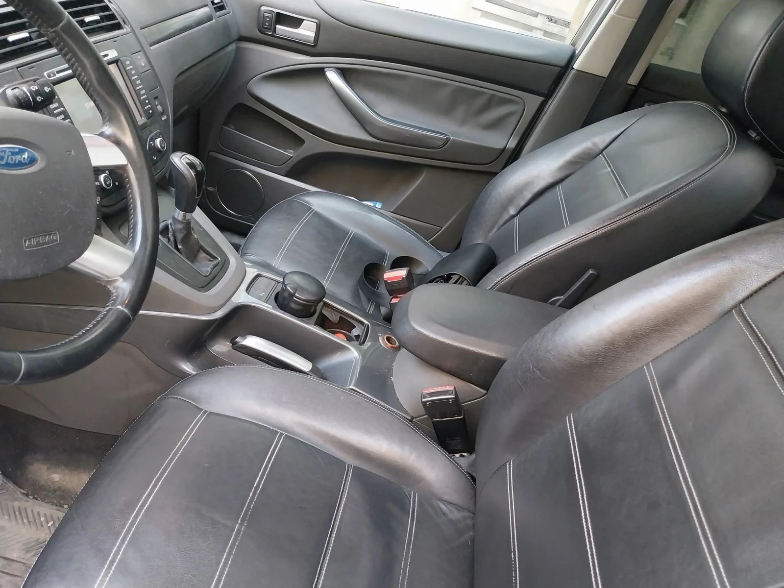Ford Kuga 2.5T AWD, снимка 9 - Автомобили и джипове - 54444146