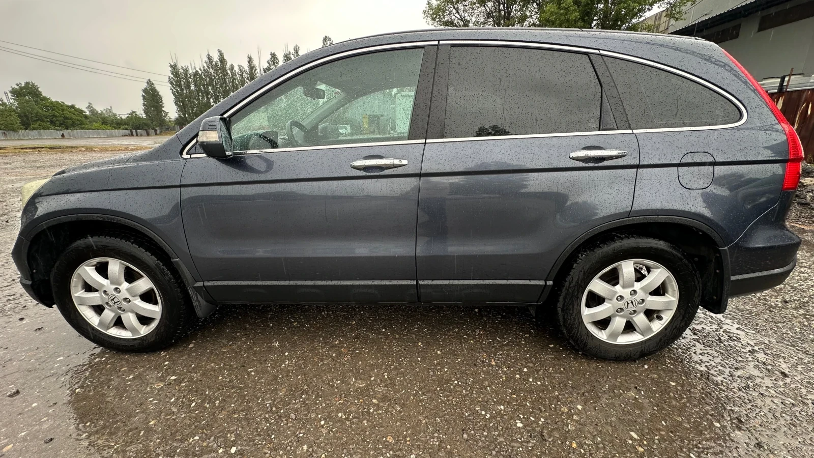 Honda Cr-v 2.0i 4х4 Автоматик , снимка 3 - Автомобили и джипове - 54781746