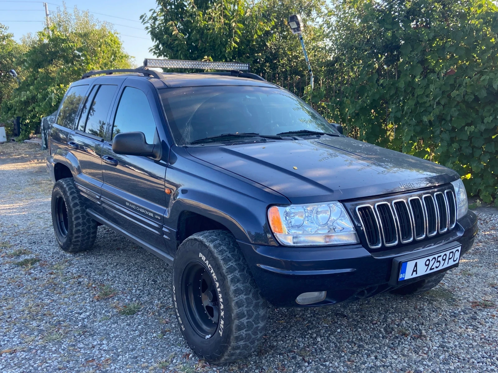 Jeep Grand cherokee 4.7 газ Quadra Drive