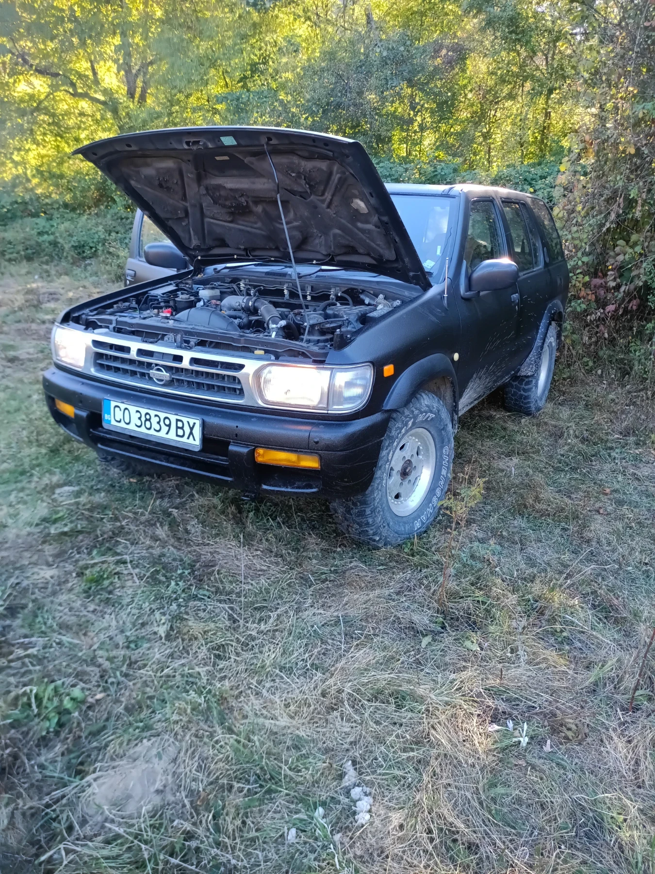 Nissan Pathfinder 2.7, снимка 3 - Автомобили и джипове - 56347665