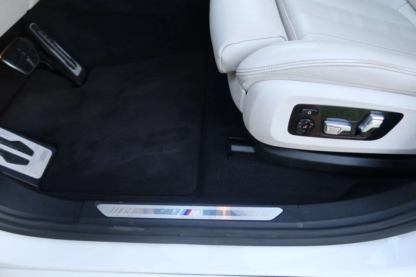 BMW X6 LASER/HEAD UP/VACUUM/DISTRONIC/M-SPORT/PANO/LEAS | Mobile.bg � ����������� 10