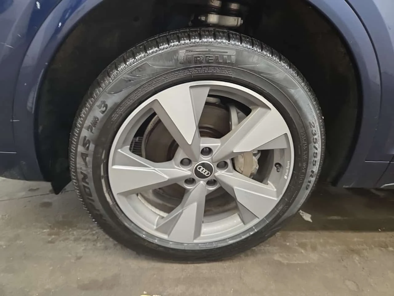 Audi Q5 * KOMFORT * CARFAX * ����� �� ����������� | Mobile.bg � ����������� 6