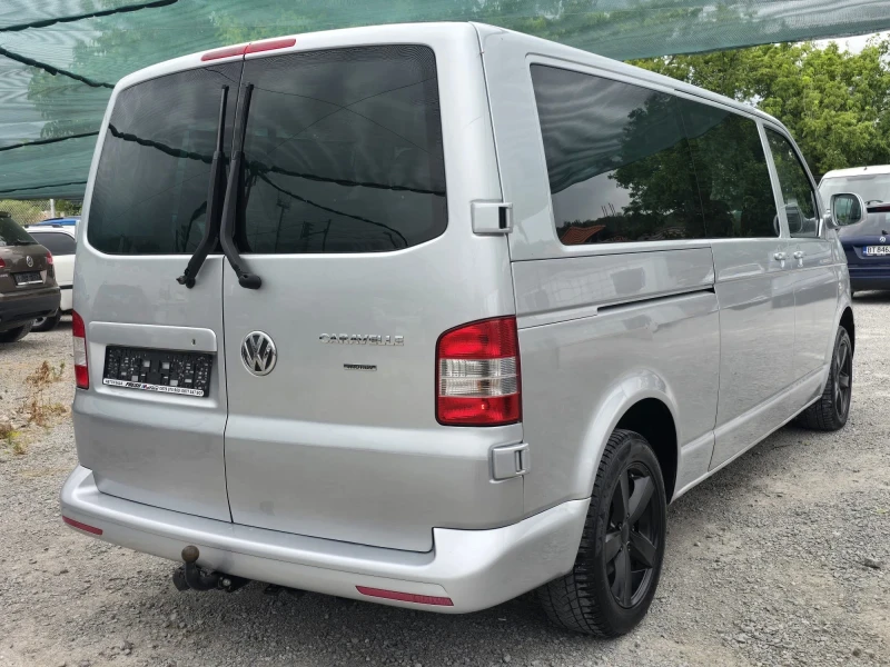 VW Caravelle 2.0TDI 140K.C. 4X4  9 МЕСТЕН / 6 СКОРОСТИ / КЛИМА , снимка 7 - Бусове и автобуси - 51408394