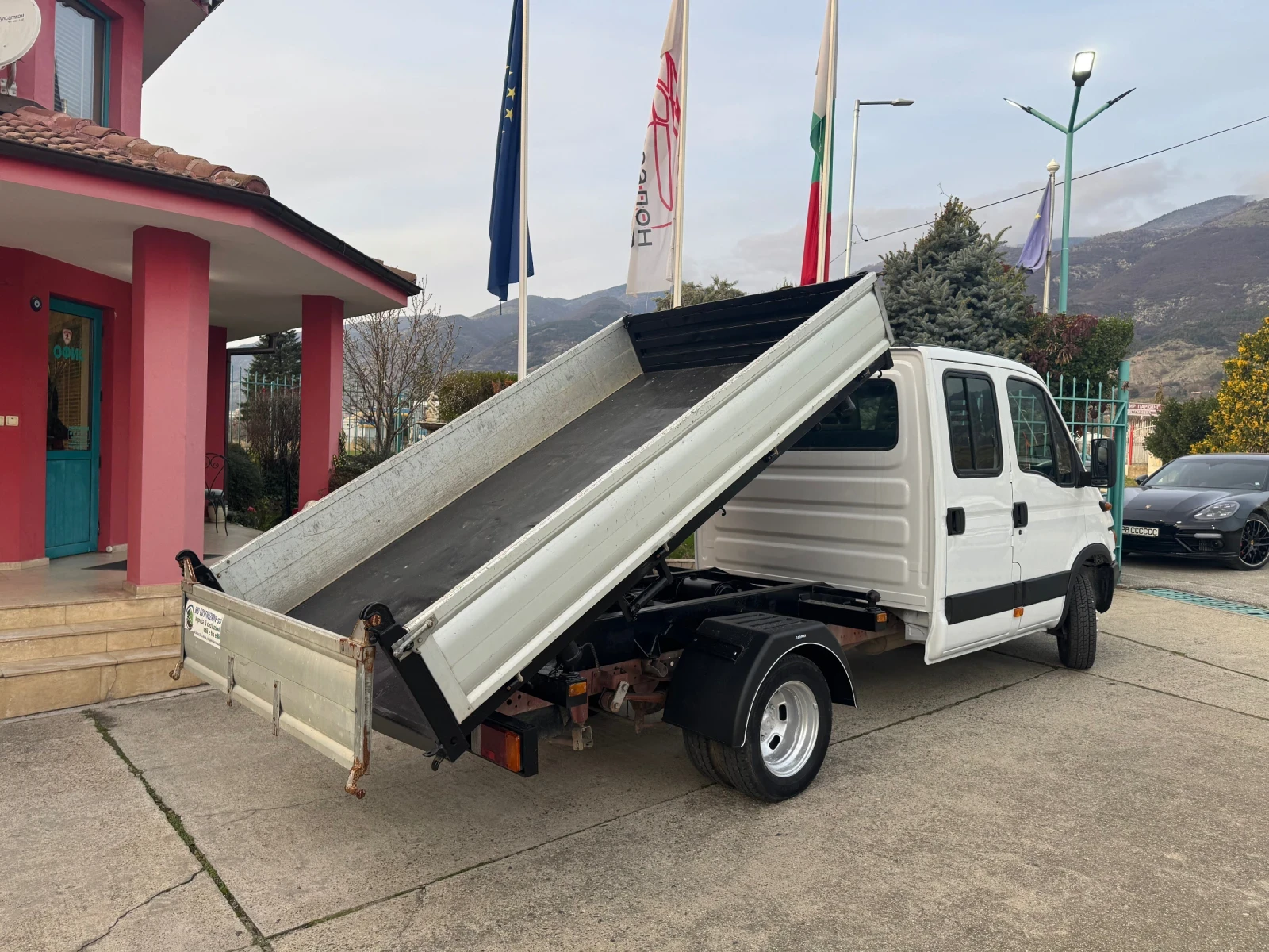 Iveco Daily 2.3HPT* 35C12* Тристранен самосвал* Механичен блок - изображение 10