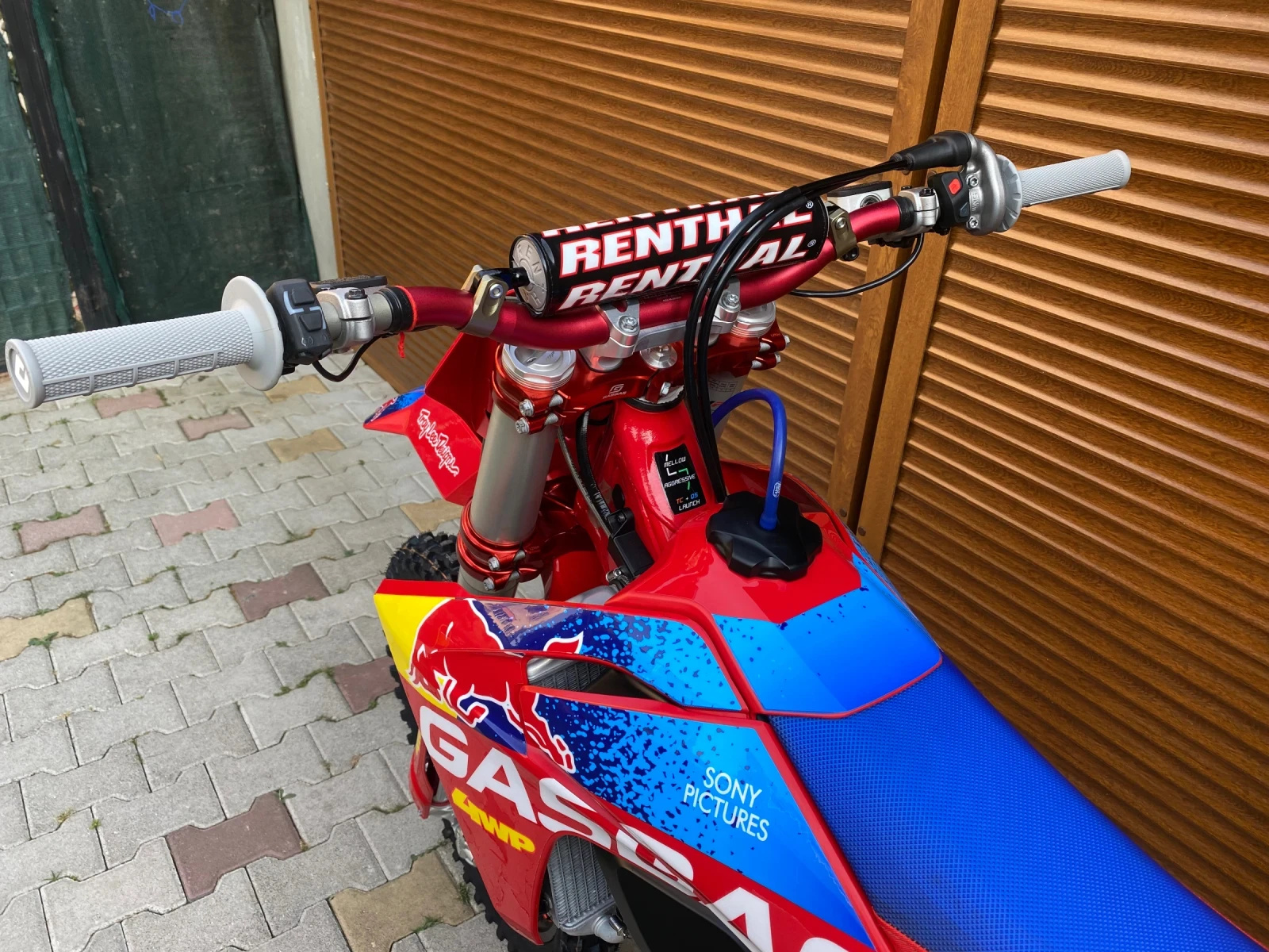 GASGAS MC 450 Factory Edition 2024 | Mobile.bg   11