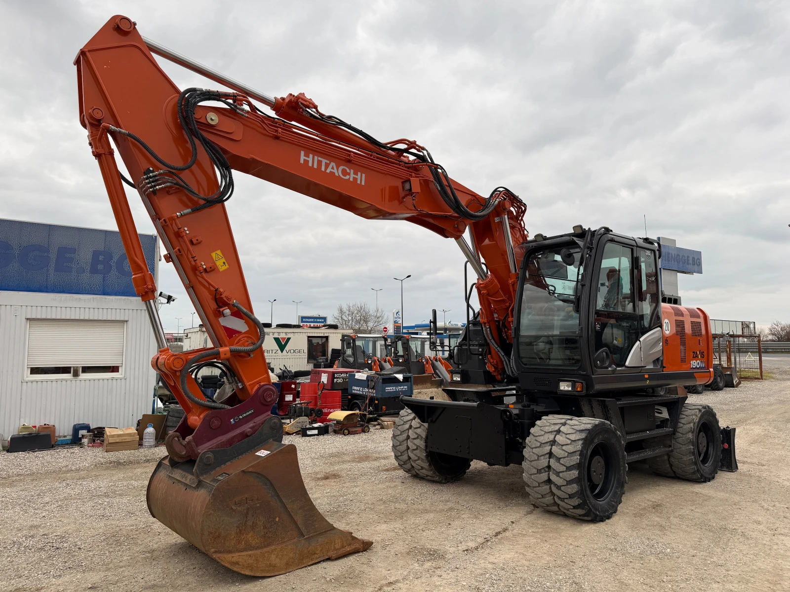Багер Hitachi ZX 190 W-6, снимка 4 - Индустриална техника - 54877306
