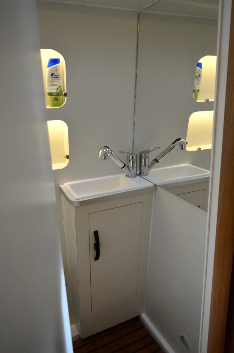 Кемпер VW Crafter, снимка 11 - Каравани и кемпери - 52136647