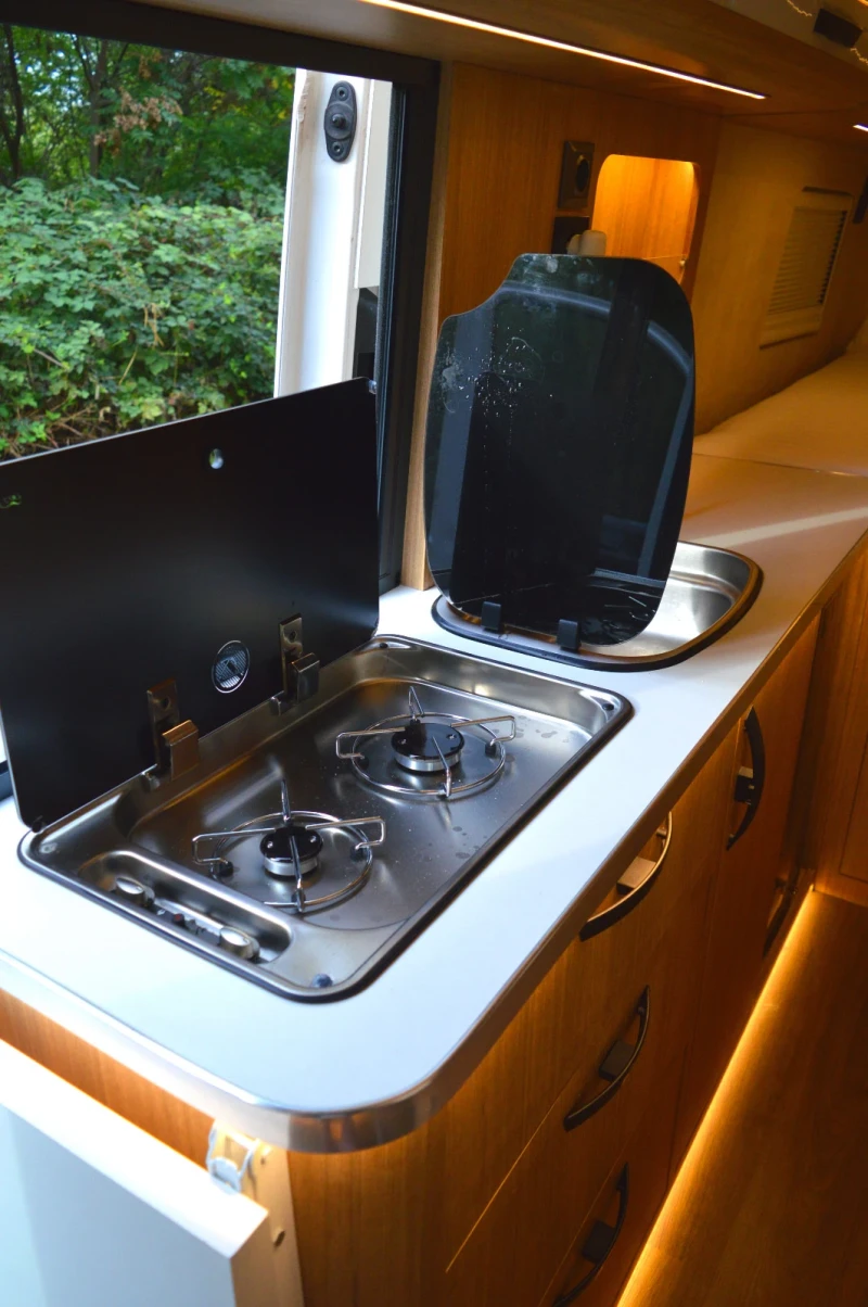 Кемпер VW Crafter, снимка 5 - Каравани и кемпери - 52136647