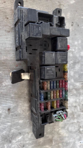       (  BSI / BSM )  Volvo V70 - 8637841 / 518323324