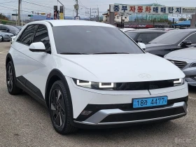 Hyundai Ioniq 5 4x4* LONG RANGE* EXCLUSIVE* ОБДУХВАНЕ* ДИСТРОНИК* , снимка 2