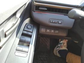 Toyota bZ4X FWD XLE, снимка 12