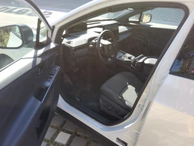 Toyota bZ4X FWD XLE, снимка 8